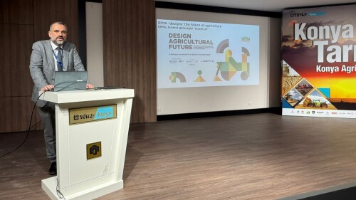 Conferenza stampa EIMA Interntional a Konya 8 aprile 2026.JPG